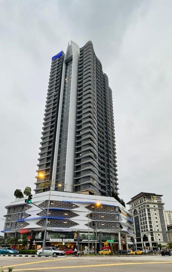 Nusa Luxurious Suite Kota Bharu Exterior photo
